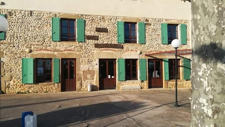 Gite - Auberge Du Midi Saint-Antoine  エクステリア 写真