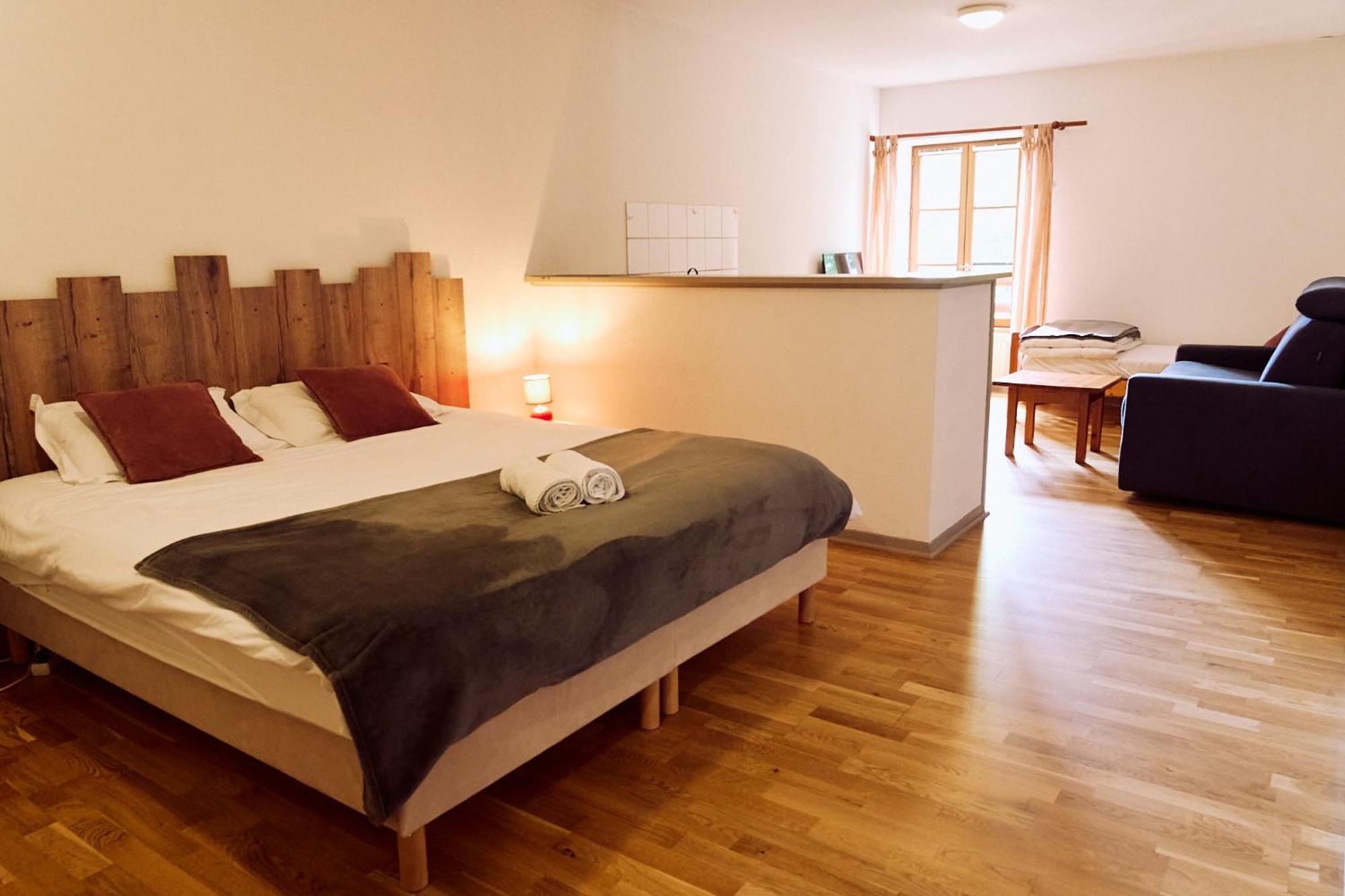 Gite - Auberge Du Midi Saint-Antoine  エクステリア 写真